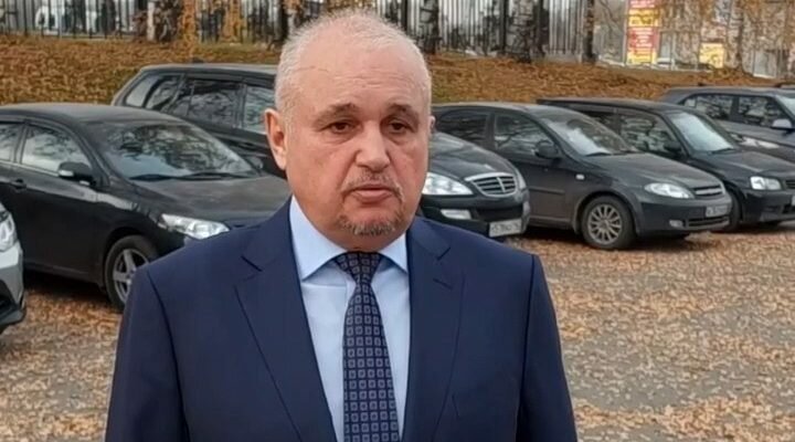 С. Цивилев призвал кузбассовцев позаботиться о своей безопасности и переобуть автомобиль