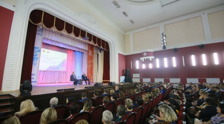 Сергей Цивилев обсудил с жителями Тайги вопросы развития муниципалитета